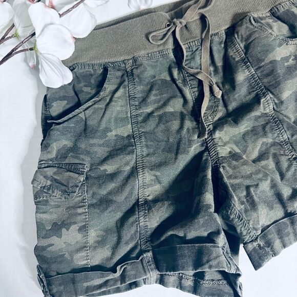 Vanilla Star Y2K Camouflage Pull On Drawstring Waist Shorts - Picture 2 of 5